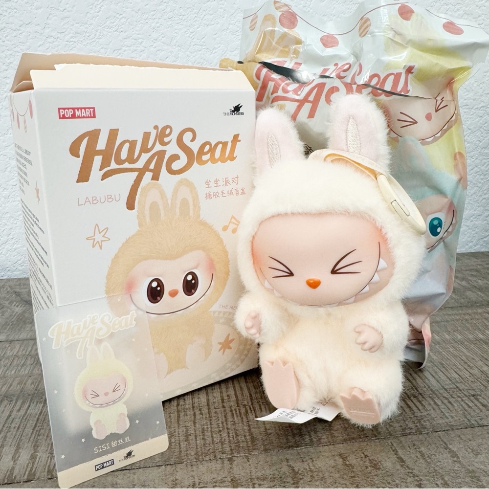 Authentic Pop Mart Exciting Have a Seat Labubu Sisi